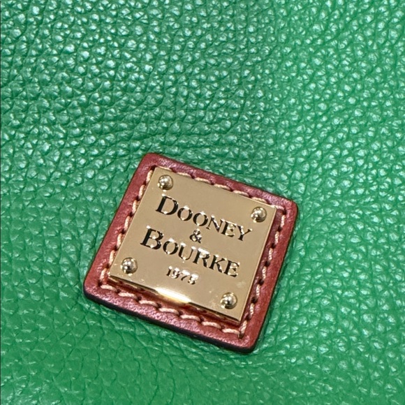 Dooney & Bourke Pebble Grain Green Leather Crossbody NWT - Picture 16 of 17